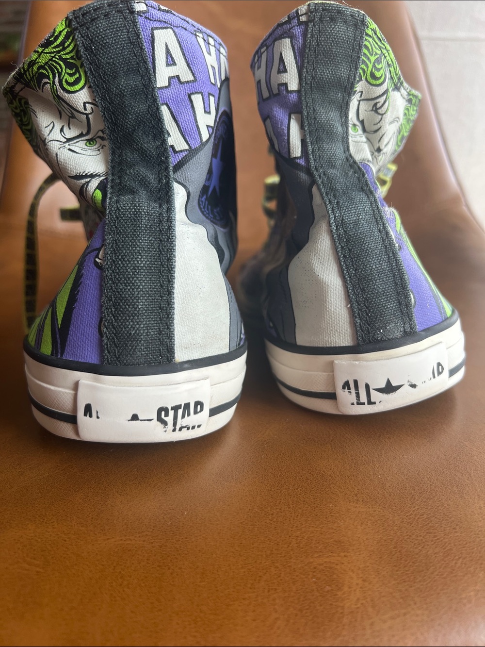 Rare Converse x DC Batman & Joker High-Top - Picture 4 of 6